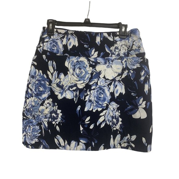S.C. & Co Pants - S. C. & Co Floral Skort 360 Tummy Control Size M